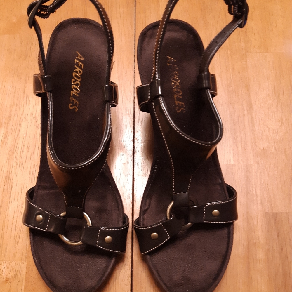 Wedge sandals